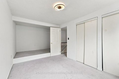 Photo 13 at 26 Whitehorn Crescent, Holly, Barrie