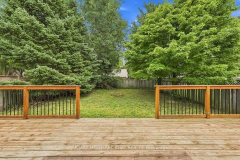 Photo 17 at 26 Whitehorn Crescent, Holly, Barrie