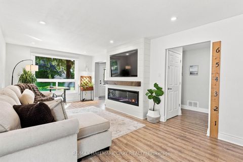 Photo 2 at 278 Carlisle Street, London, Newmarket