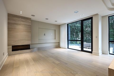 Photo 18 at 39 Chudleigh Avenue, Lawrence Park South, Toronto
