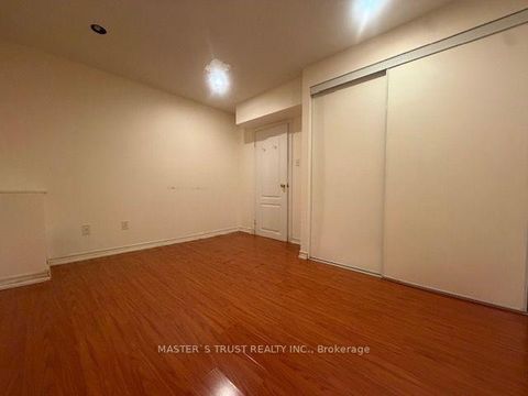 Photo 21 at 83 Gemini Crescent, Rouge Woods, Richmond Hill