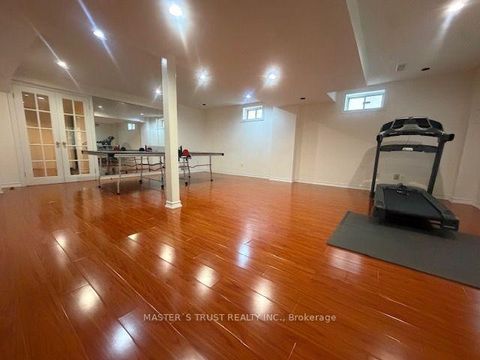 Photo 23 at 83 Gemini Crescent, Rouge Woods, Richmond Hill