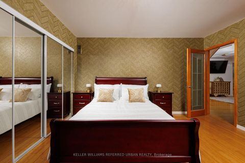 Photo 12 at 6 Elmhurst Drive, Kipling, Toronto