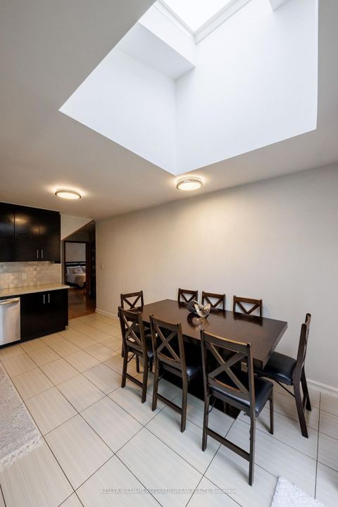 Photo 22 at 6 Elmhurst Drive, Kipling, Toronto