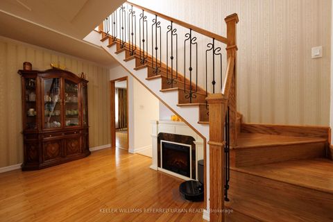 Photo 23 at 6 Elmhurst Drive, Kipling, Toronto