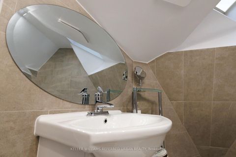 Photo 26 at 6 Elmhurst Drive, Kipling, Toronto