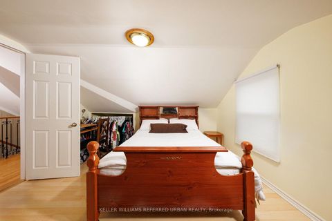 Photo 32 at 6 Elmhurst Drive, Kipling, Toronto