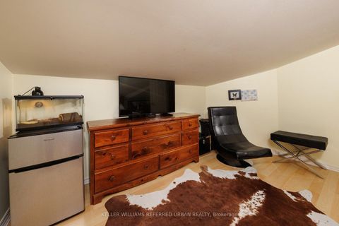 Photo 33 at 6 Elmhurst Drive, Kipling, Toronto