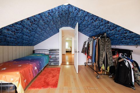 Photo 37 at 6 Elmhurst Drive, Kipling, Toronto