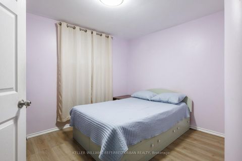 Photo 47 at 6 Elmhurst Drive, Kipling, Toronto