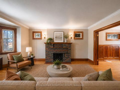 Photo 5 at 511 Donlands Avenue, East York, Toronto