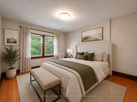 Photo 23 at 511 Donlands Avenue, East York, Toronto