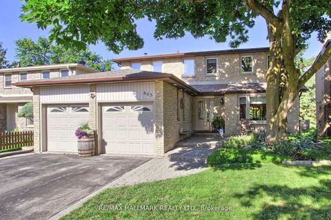 Photo 0 at 865 Arnold Crescent, College Manor, Newmarket