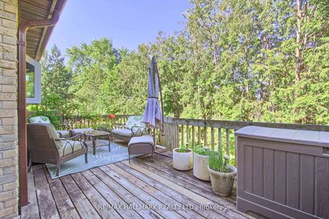 Photo 43 at 865 Arnold Crescent, College Manor, Newmarket
