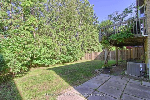 Photo 45 at 865 Arnold Crescent, College Manor, Newmarket