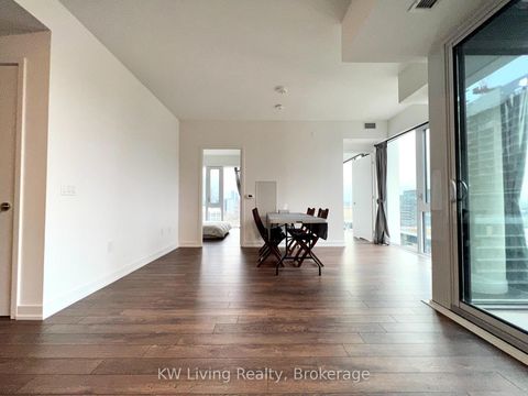 Photo 11 at 1920 - 158 Front Street E, Moss Park, Toronto