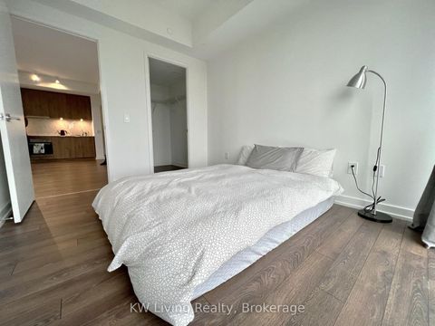 Photo 15 at 1920 - 158 Front Street E, Moss Park, Toronto