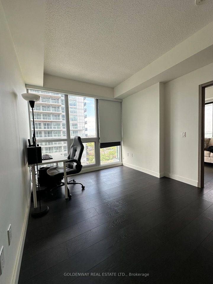 Photo 5 at 2109 - 85 McMahon Drive, Bayview Village, Toronto
