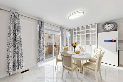 Photo 14 at 36 Bostock Drive, Keswick South, Georgina