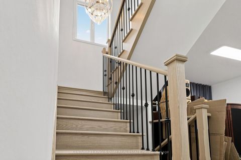 Photo 20 at 36 Bostock Drive, Keswick South, Georgina