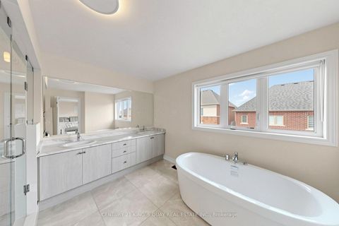 Photo 25 at 36 Bostock Drive, Keswick South, Georgina