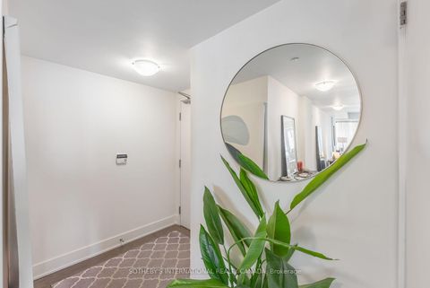 Photo 7 at 901 - 508 Wellington Street W, Waterfront Communities C1, Toronto