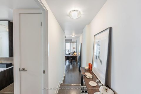 Photo 15 at 901 - 508 Wellington Street W, Waterfront Communities C1, Toronto