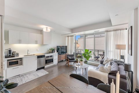 Photo 24 at 901 - 508 Wellington Street W, Waterfront Communities C1, Toronto