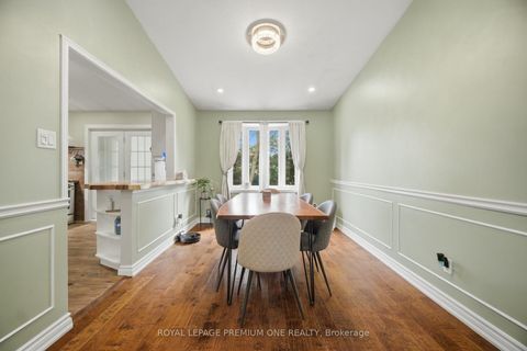Photo 12 at 46 LILLIAN Crescent, Sunnidale, Barrie