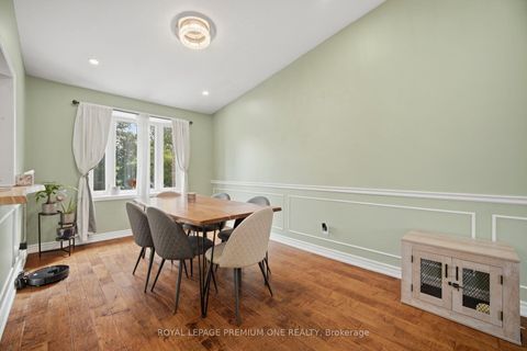 Photo 13 at 46 LILLIAN Crescent, Sunnidale, Barrie