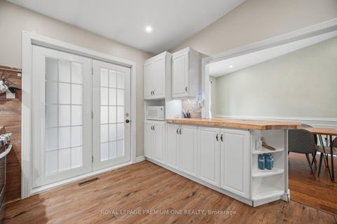 Photo 18 at 46 LILLIAN Crescent, Sunnidale, Barrie