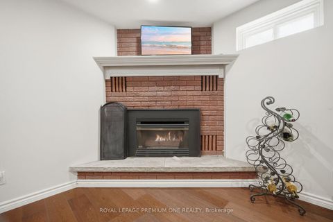 Photo 29 at 46 LILLIAN Crescent, Sunnidale, Barrie