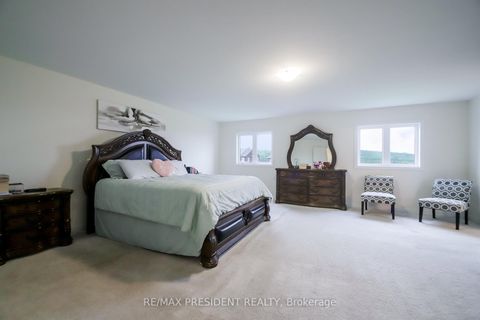Photo 30 at 4 Cypress Point Street, Ardagh, Barrie