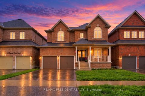 Photo 40 at 4 Cypress Point Street, Ardagh, Barrie