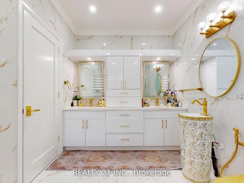 Photo 19 at 36 Craiglee Drive, Cliffside, Toronto