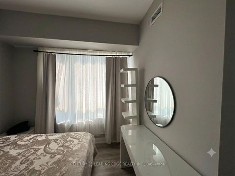 Photo 12 at 914 - 2800 Keele Street, CFB, Toronto