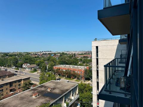 Photo 18 at 914 - 2800 Keele Street, CFB, Toronto