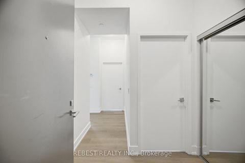 Photo 3 at 502 - 2916 Highway 7 Road, Concord, Vaughan