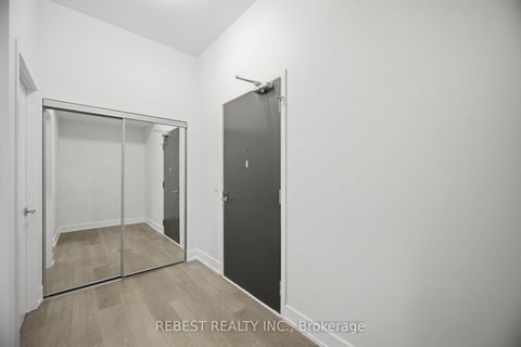 Photo 4 at 502 - 2916 Highway 7 Road, Concord, Vaughan