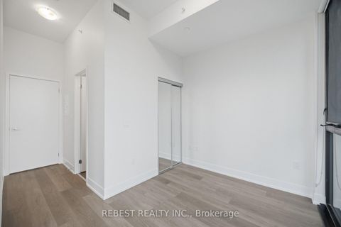 Photo 15 at 502 - 2916 Highway 7 Road, Concord, Vaughan