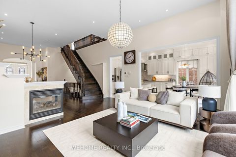 Photo 10 at 20 Gallant Place, Vellore Village, Vaughan