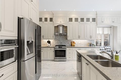 Photo 14 at 20 Gallant Place, Vellore Village, Vaughan
