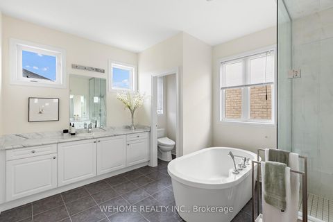 Photo 29 at 20 Gallant Place, Vellore Village, Vaughan