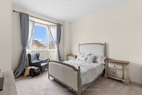 Photo 34 at 20 Gallant Place, Vellore Village, Vaughan