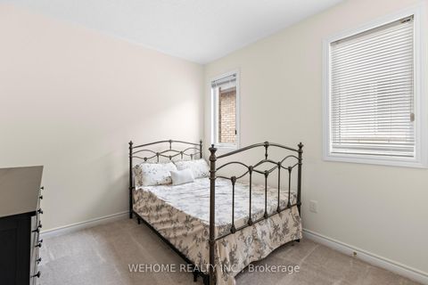 Photo 37 at 20 Gallant Place, Vellore Village, Vaughan