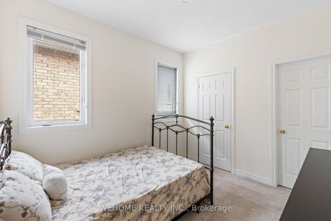 Photo 38 at 20 Gallant Place, Vellore Village, Vaughan