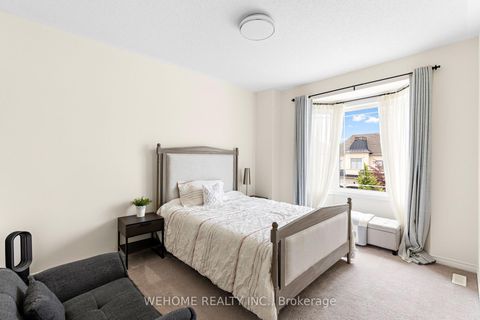 Photo 40 at 20 Gallant Place, Vellore Village, Vaughan