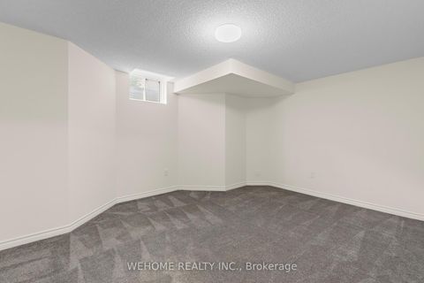 Photo 44 at 20 Gallant Place, Vellore Village, Vaughan
