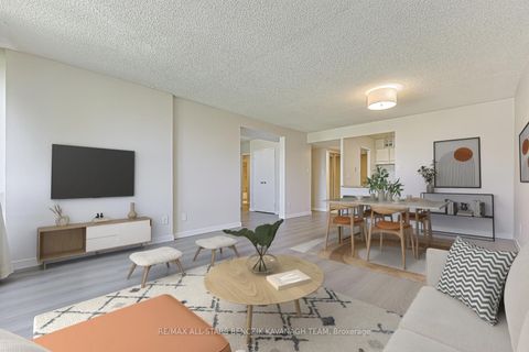 Photo 4 at 408 - 20 Fashion Roseway, Willowdale East, Toronto