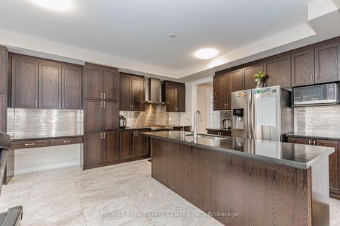 Photo 10 at 1332 Blackmore Street, Alcona, Innisfil